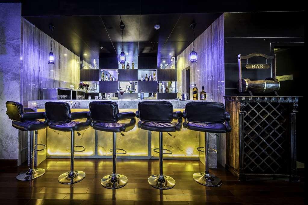 Clarion Inn Jaipur Kukas Restaurant foto