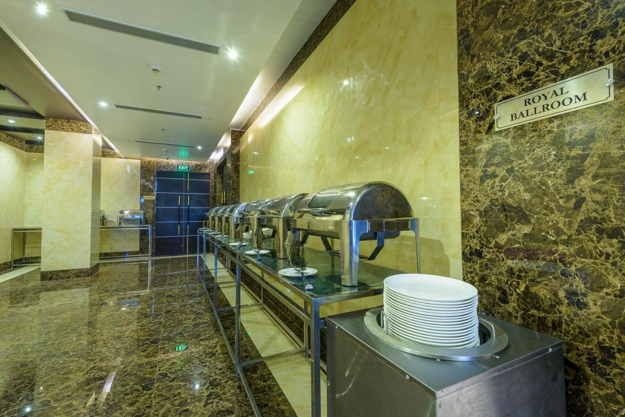 Clarion Inn Jaipur Kukas Exterior foto