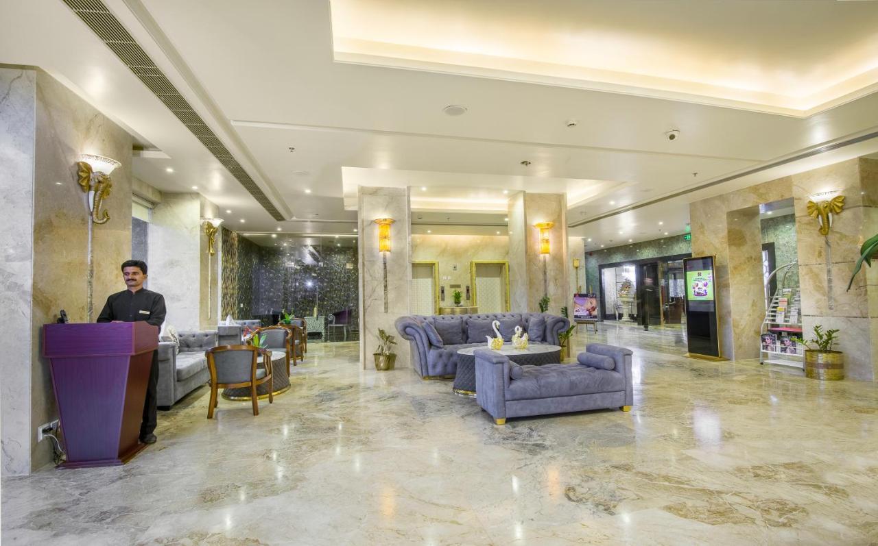 Clarion Inn Jaipur Kukas Exterior foto