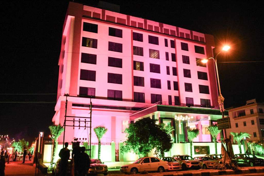 Clarion Inn Jaipur Kukas Exterior foto